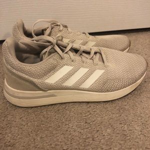 Women’s Adidas Tennis Shoes